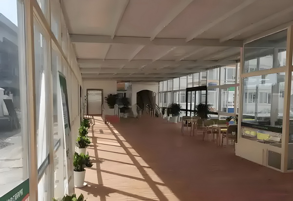 砂满园
